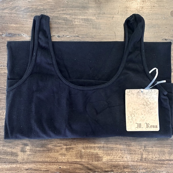 M-Rena Super comfortable stretch wear. - Picture 2 of 7